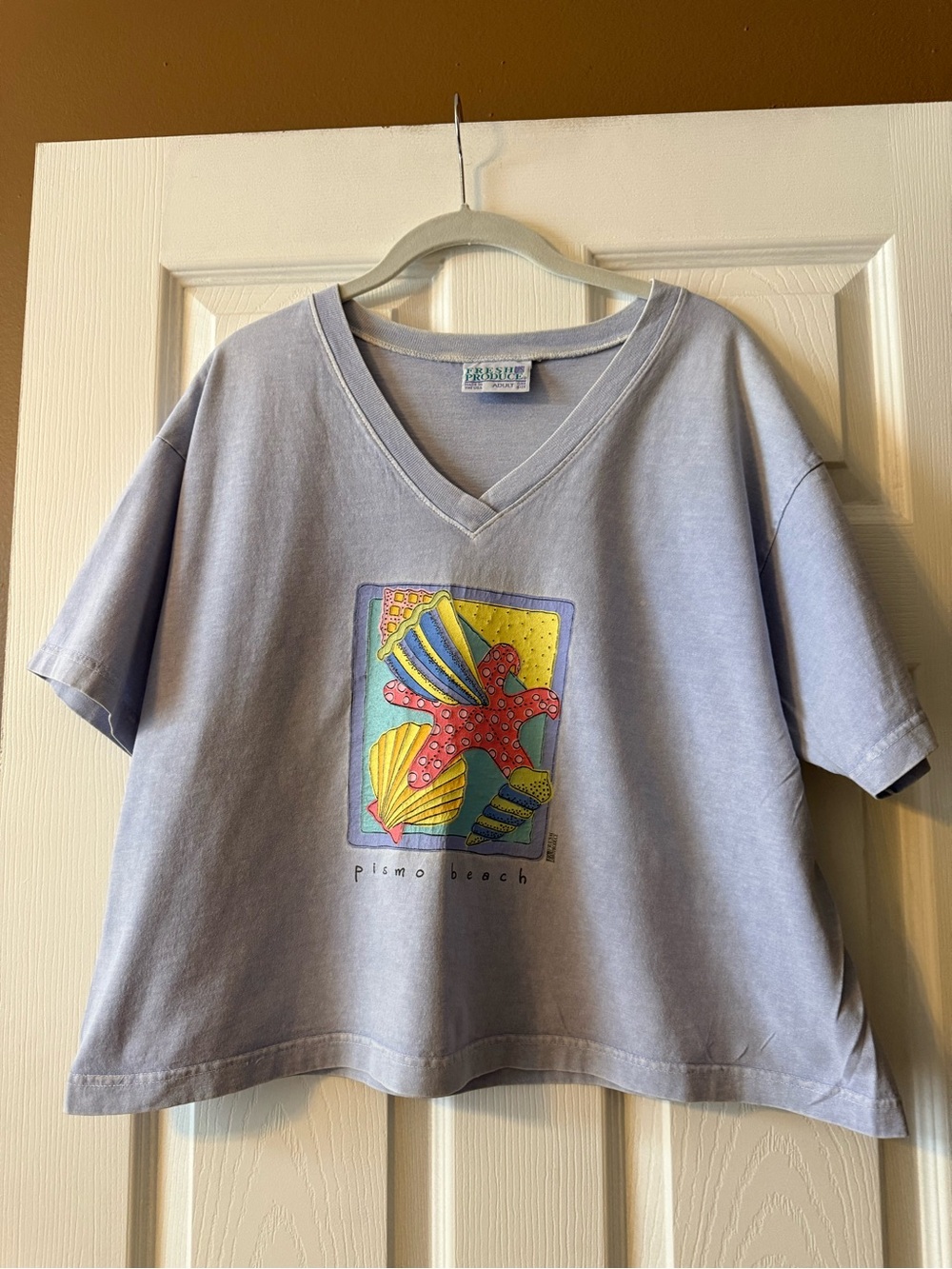 Vintage 90s Fresh Produce Beach Shell Graphic V-Neck Tee One Size
